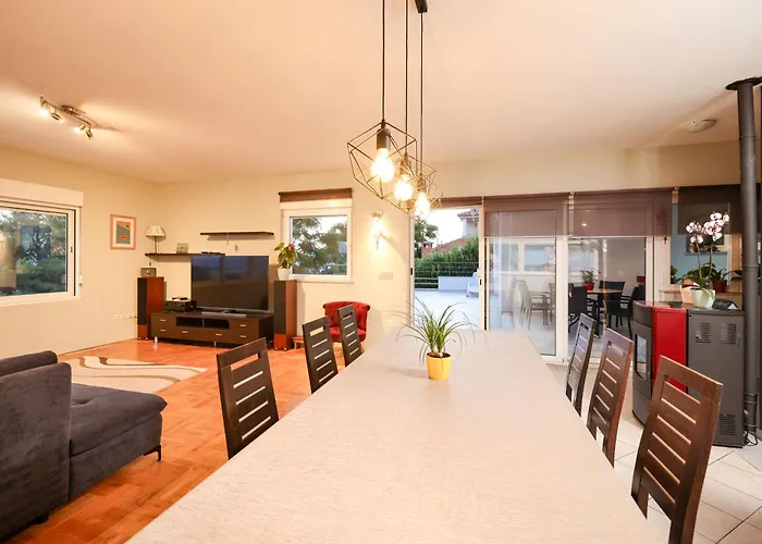 וילה Anna זאדאר